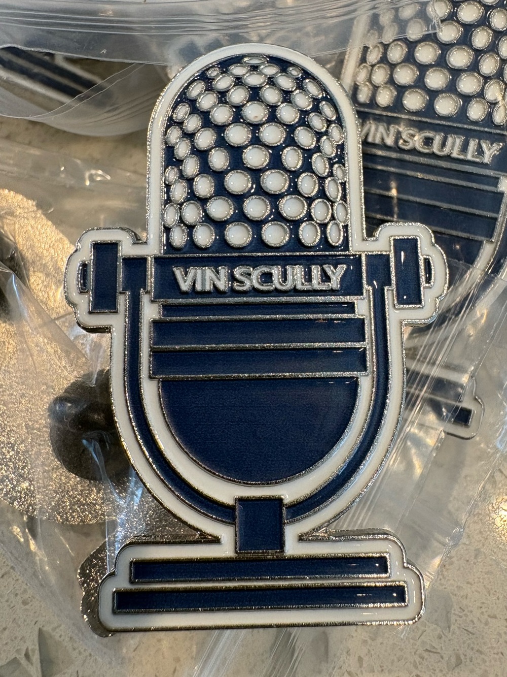 Los Angeles Dodgers Vin Scully Microphone Enamel 2 inch Pin